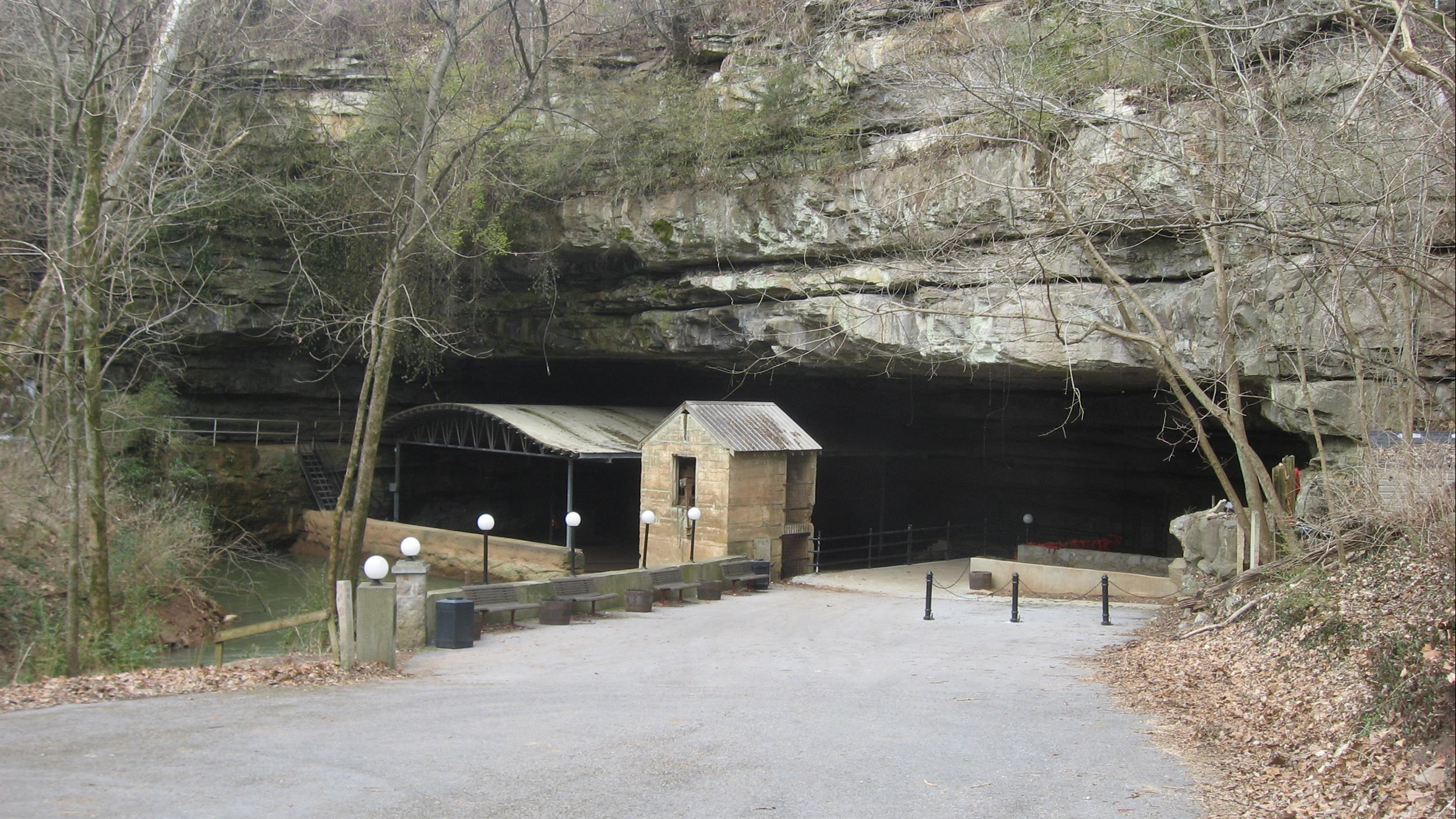 MOUNTAIN CAVE TUNNEL